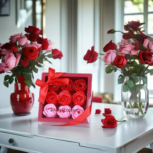 Coffret 9 Roses Savons FLOWERBOXTIME